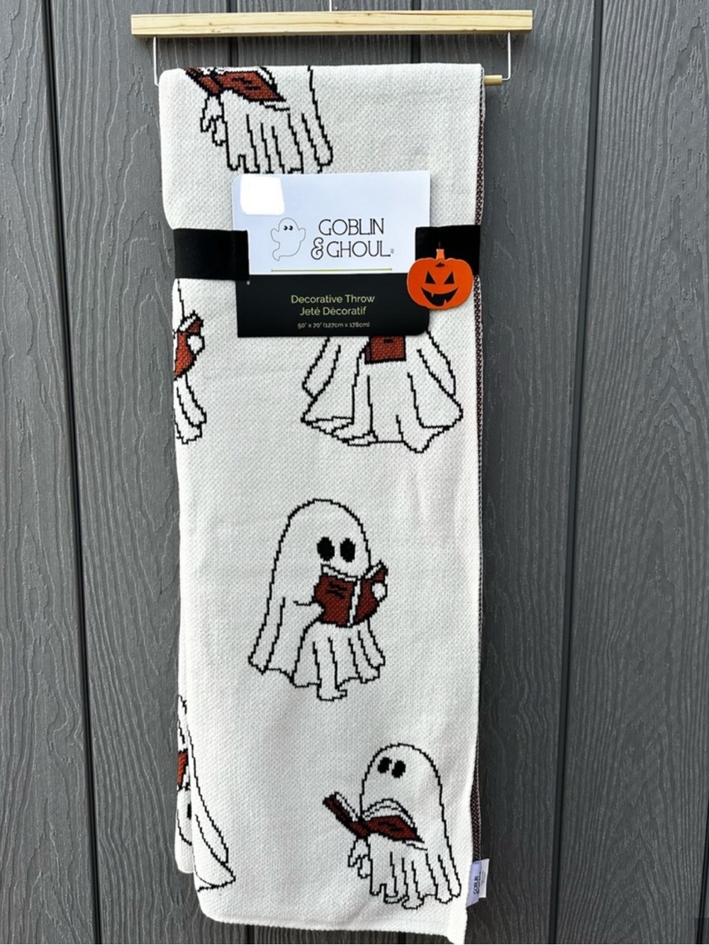 ISO Ghosts reading books blanket